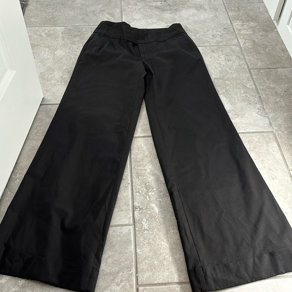 Banana Republic ladies wide leg black pants size 4